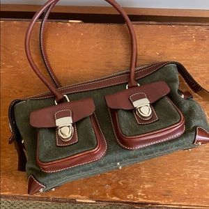 Brand new Dooney and Bourke double pocket tote